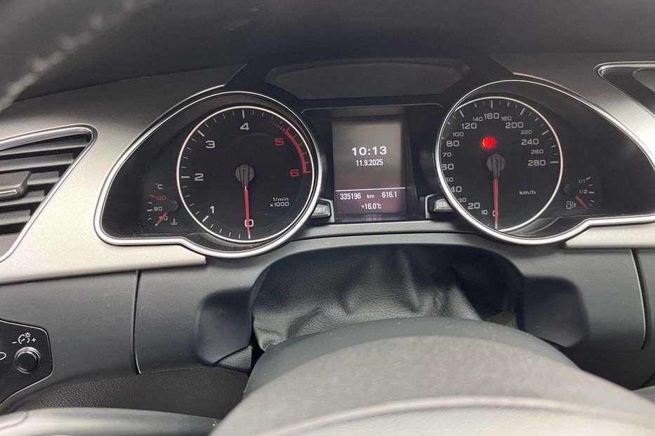 Продам Audi A5 2010 года в Черновцах