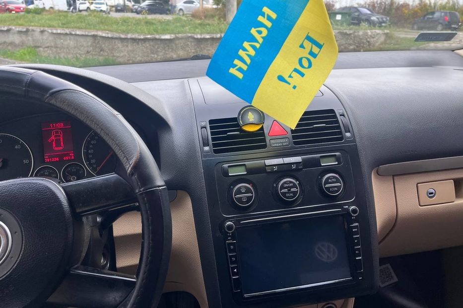 Продам Volkswagen Touran 2005 года в Черновцах