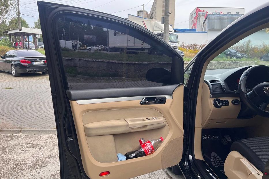 Продам Volkswagen Touran 2005 года в Черновцах