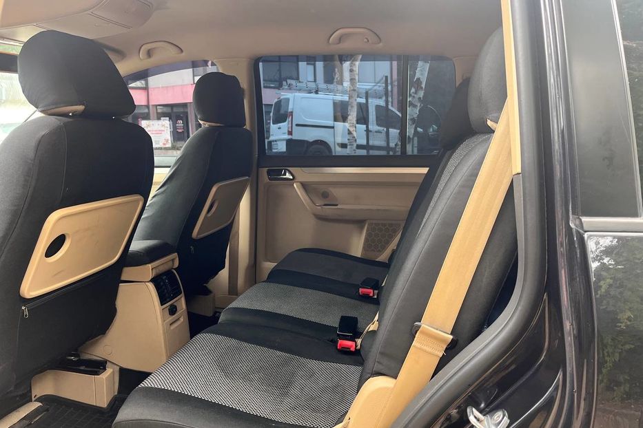 Продам Volkswagen Touran 2005 года в Черновцах