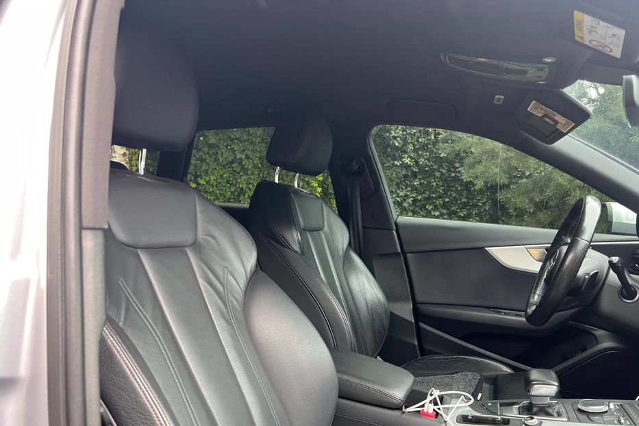 Продам Audi A4 2017 года в Черновцах