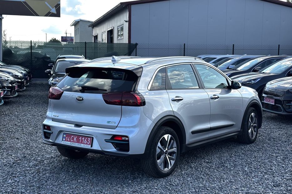 Продам Kia Niro Запоріжжя 2020 года в Львове