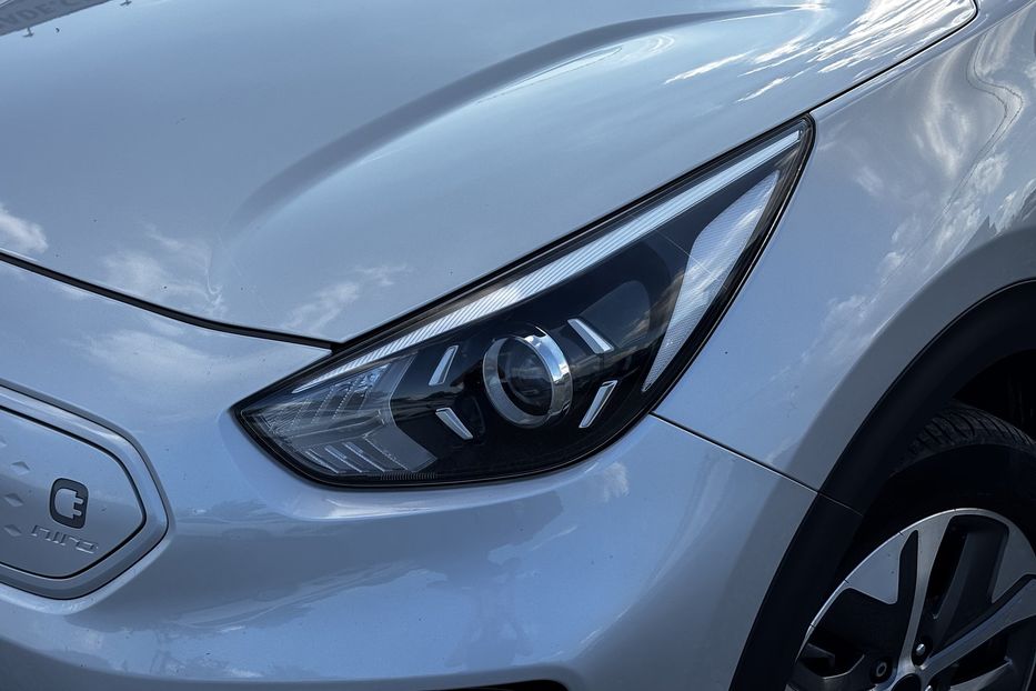 Продам Kia Niro Запоріжжя 2020 года в Львове