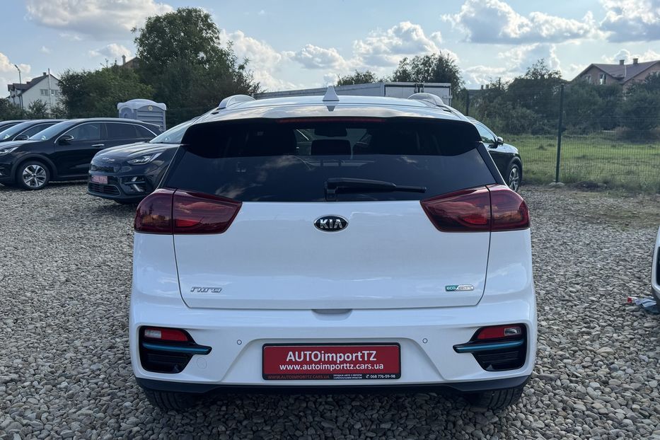 Продам Kia Niro 64кВтТепловийПідгрвсидінькерма 2021 года в Львове