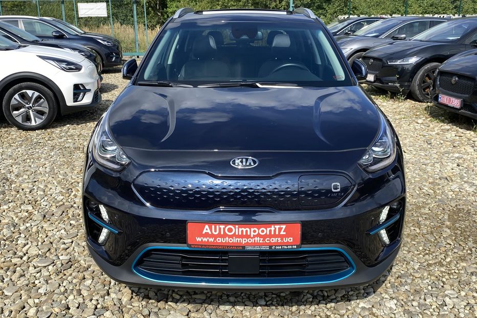 Продам Kia Niro 64 kWh Макс. комплектація Люк. 2021 года в Львове
