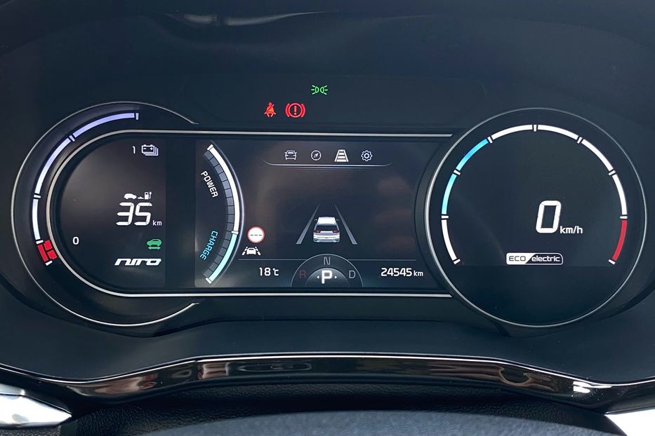 Продам Kia Niro 64 kWh Макс. комплектація Люк. 2021 года в Львове