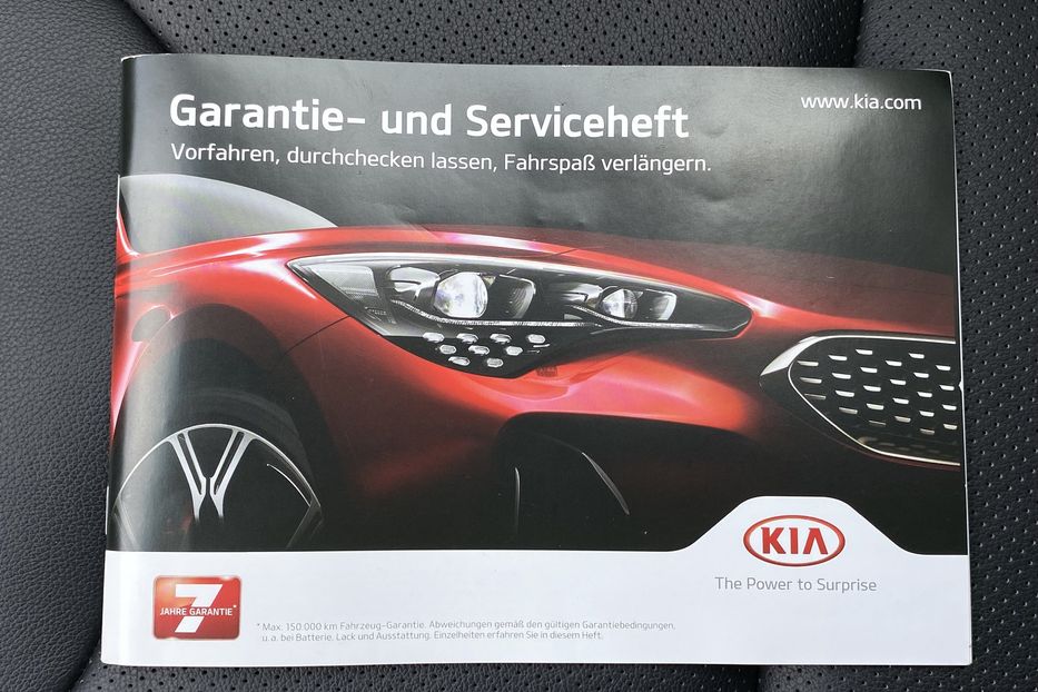 Продам Kia Niro 64 kWh Макс. комплектація Люк. 2021 года в Львове