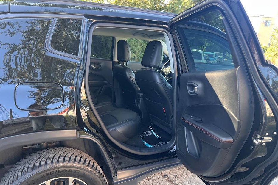 Продам Jeep Compass 2019 года в Черновцах