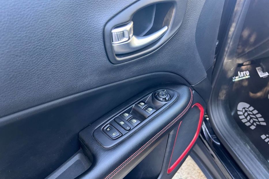 Продам Jeep Compass 2019 года в Черновцах