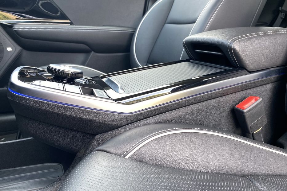 Продам Kia Niro 64 kWh Макс. комплектація Люк. 2021 года в Львове