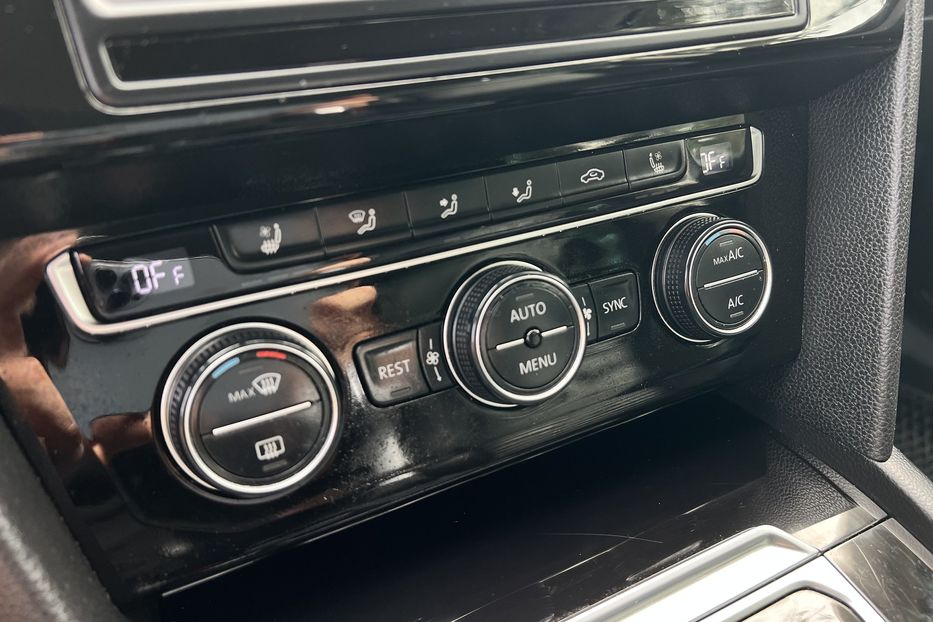 Продам Volkswagen Passat B8 COMIS 2016 года в г. Умань, Черкасская область
