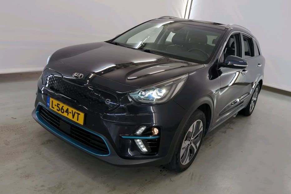 Продам Kia Niro 64 КВТ 2021 года в Львове