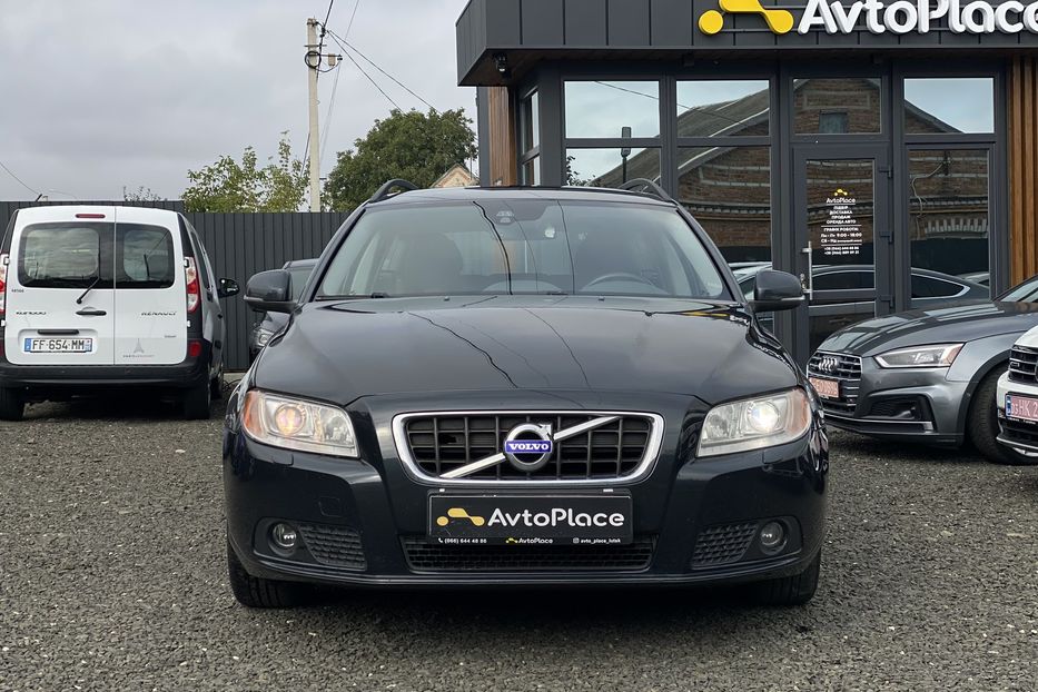 Продам Volvo V70 2013 года в Луцке
