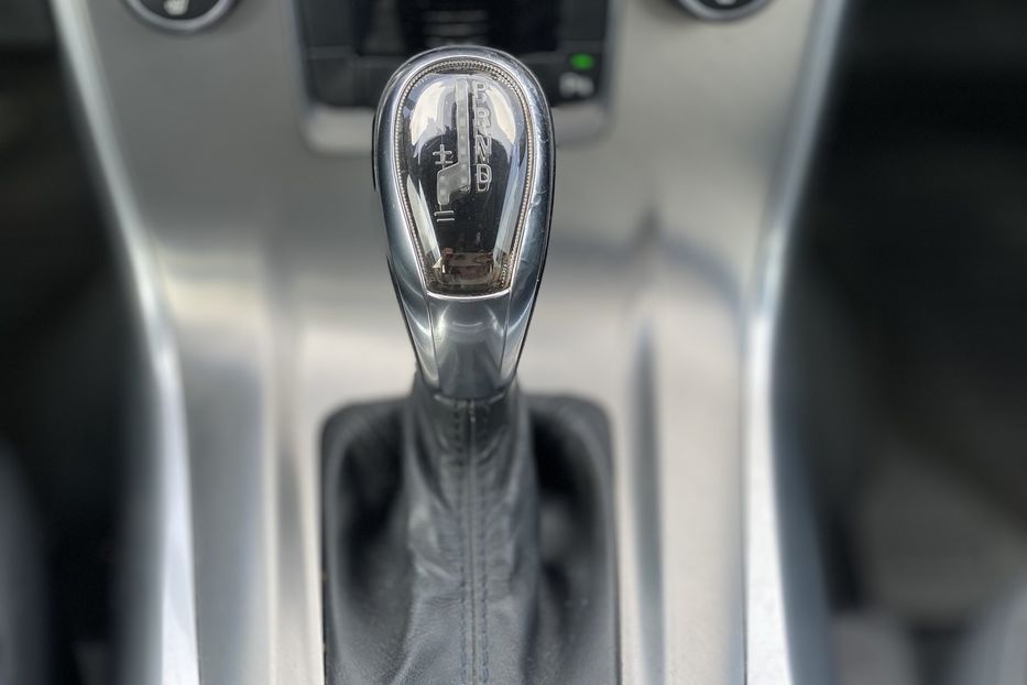 Продам Volvo V70 2013 года в Луцке