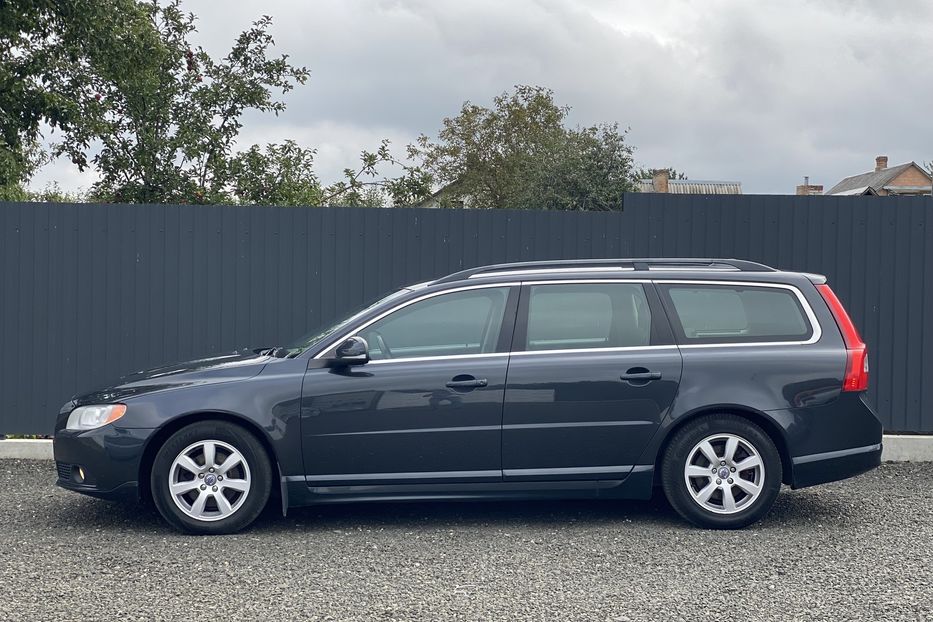 Продам Volvo V70 2013 года в Луцке