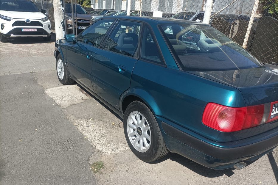 Продам Audi 80 в4 1992 года в Одессе