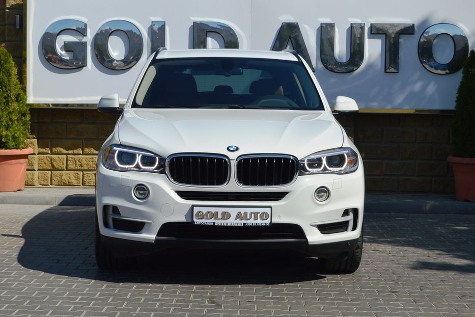 Продам BMW X5 2015 года в Одессе