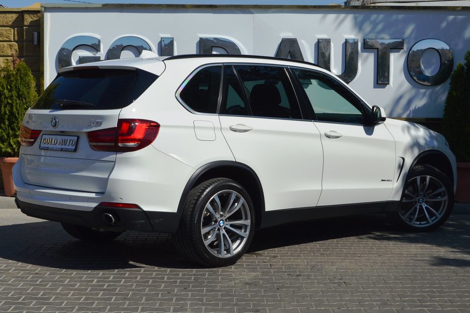 Продам BMW X5 2015 года в Одессе