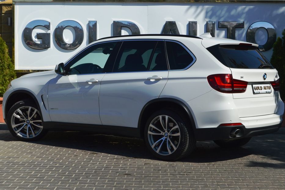 Продам BMW X5 2015 года в Одессе