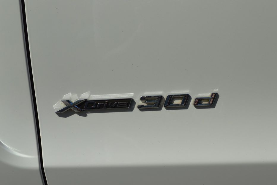 Продам BMW X5 2015 года в Одессе