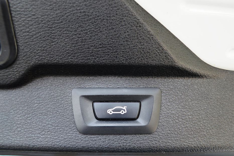 Продам BMW X5 2015 года в Одессе