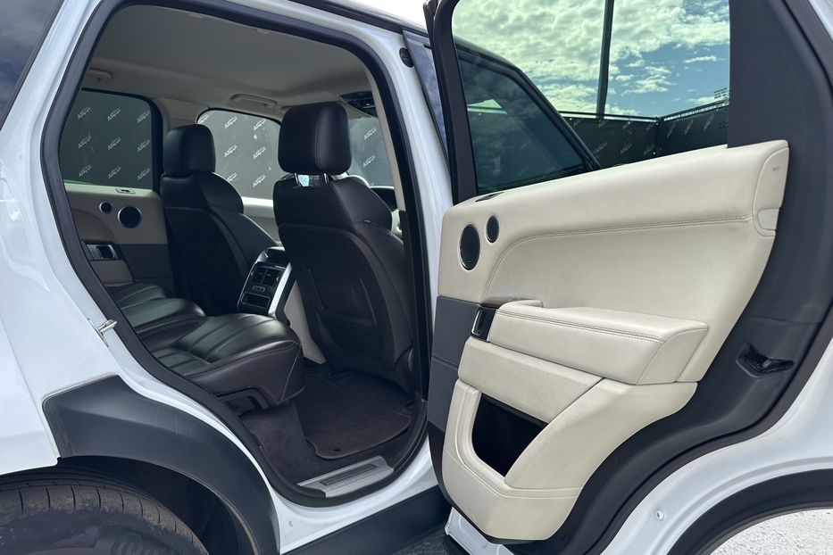Продам Land Rover Range Rover Sport Diesel HSE 2015 года в Киеве
