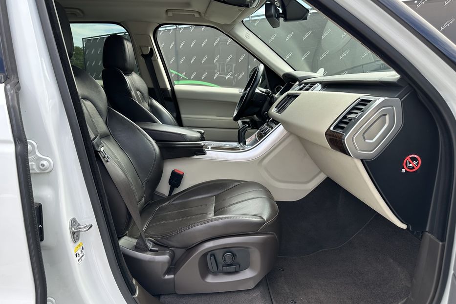 Продам Land Rover Range Rover Sport Diesel HSE 2015 года в Киеве