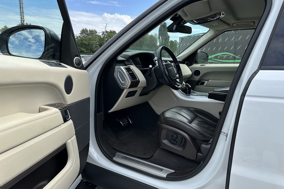 Продам Land Rover Range Rover Sport Diesel HSE 2015 года в Киеве