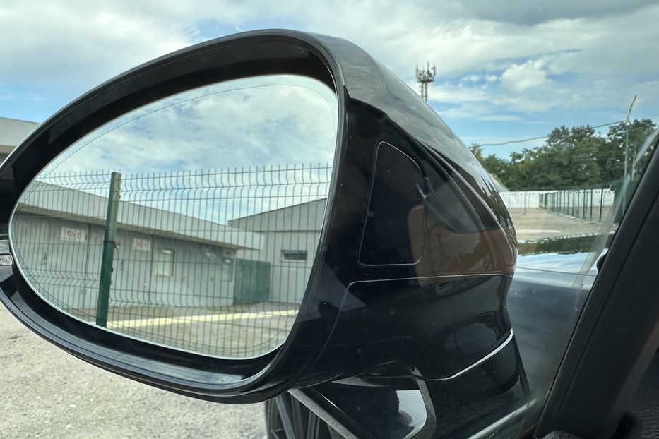 Продам Porsche Panamera 2018 года в Киеве
