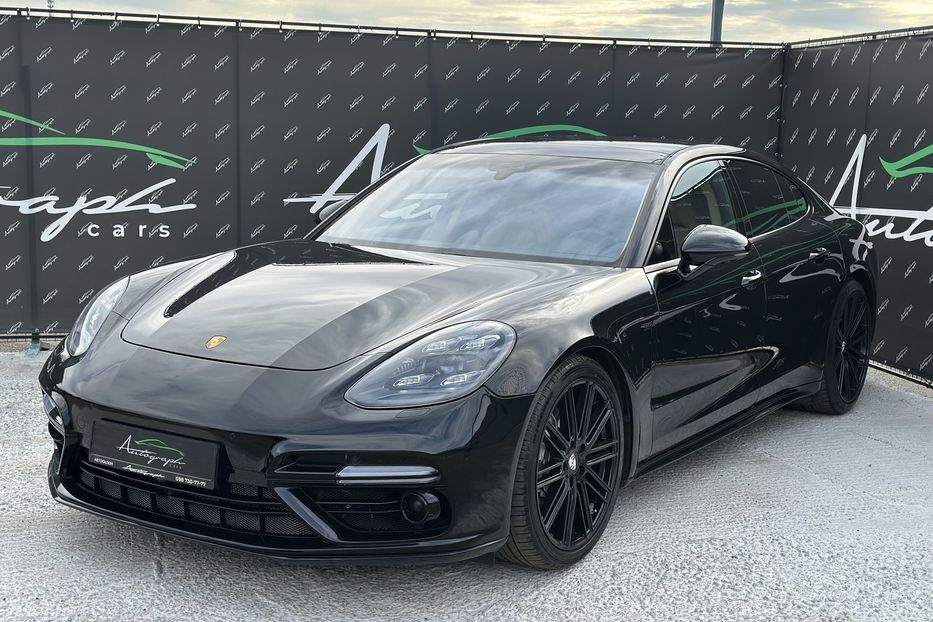 Продам Porsche Panamera 2018 года в Киеве