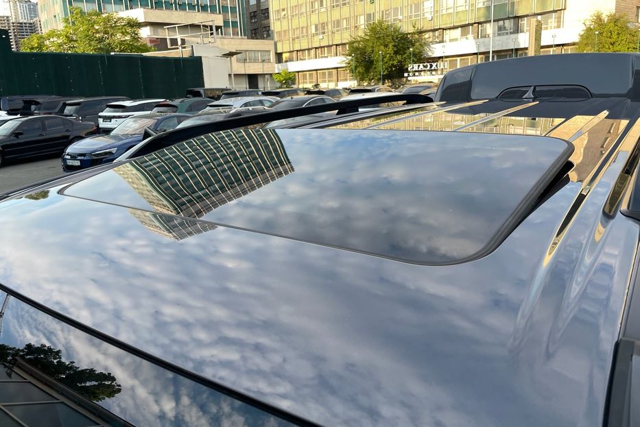 Продам Toyota Land Cruiser 300 GR Sport 2024 года в Киеве