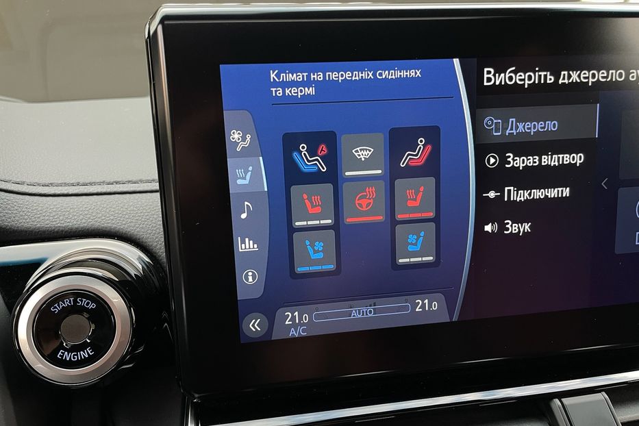 Продам Toyota Land Cruiser 300 GR Sport 2024 года в Киеве