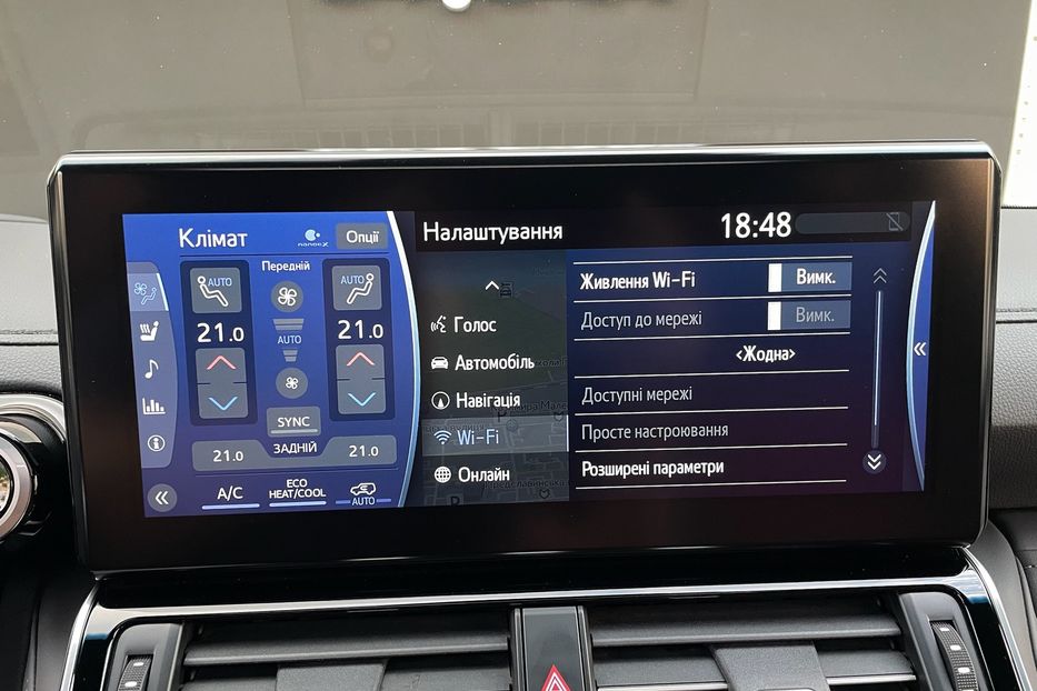 Продам Toyota Land Cruiser 300 GR Sport 2024 года в Киеве