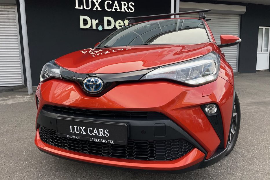 Продам Toyota C-HR 2.0 Hybrid 2020 года в Киеве