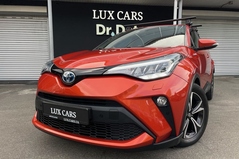 Продам Toyota C-HR 2.0 Hybrid 2020 года в Киеве