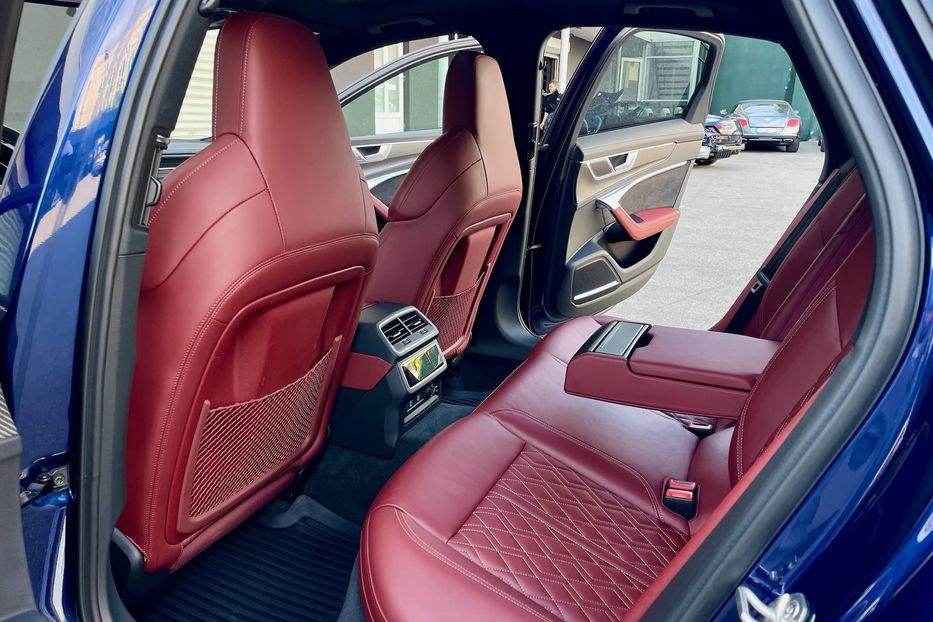 Продам Audi S6 2020 года в Киеве