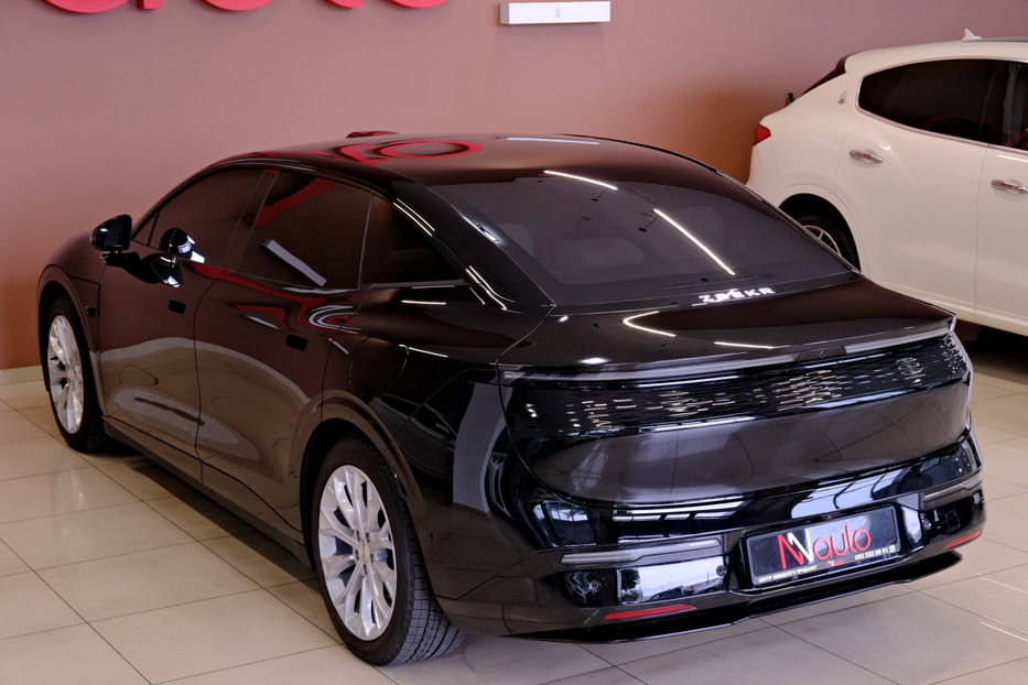 Продам BYD E6 ZEEKR 007 Smart 2024 года в Одессе