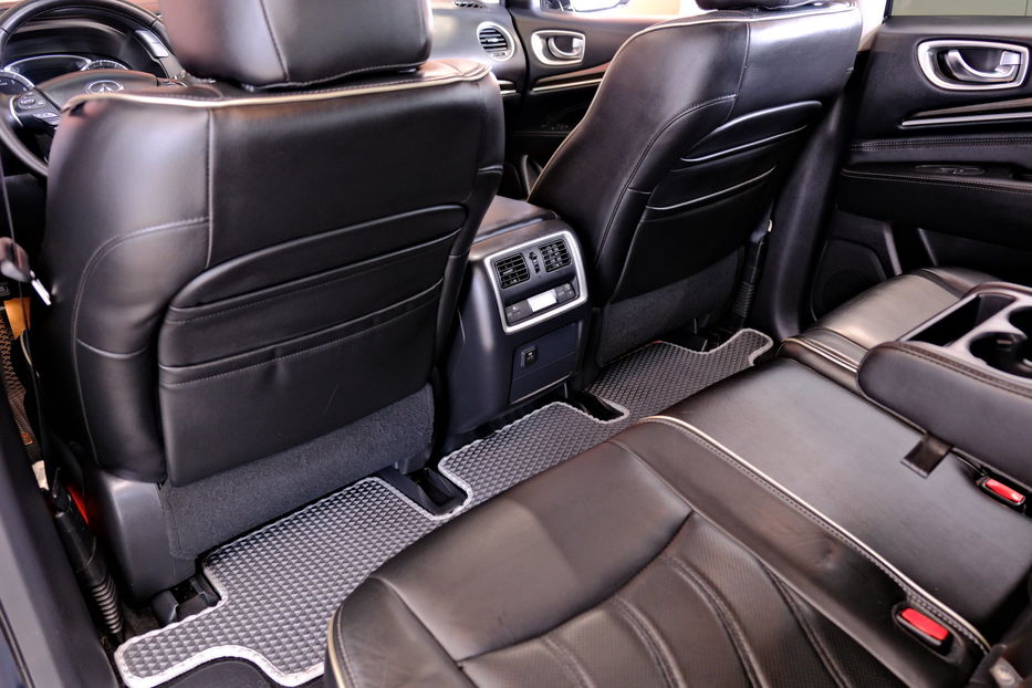 Продам Infiniti QX60 2016 года в Одессе