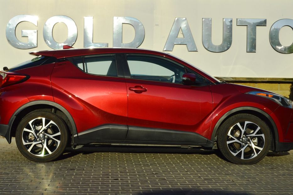 Продам Toyota C-HR XLE 2017 года в Одессе