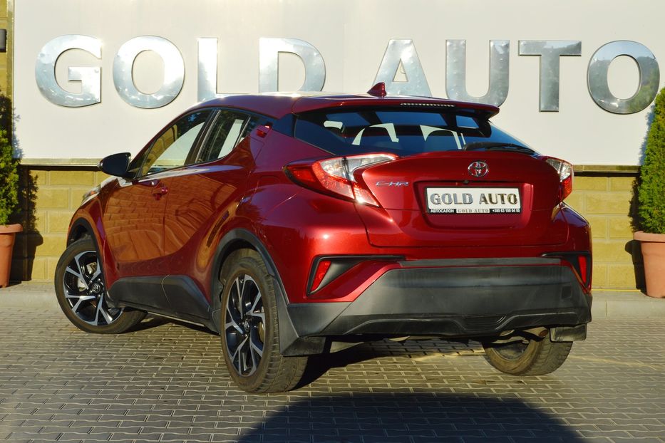 Продам Toyota C-HR XLE 2017 года в Одессе