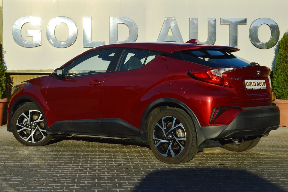 Продам Toyota C-HR XLE 2017 года в Одессе