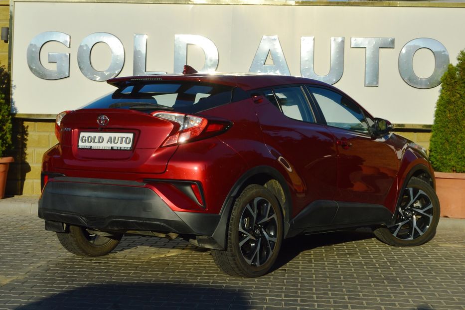 Продам Toyota C-HR XLE 2017 года в Одессе