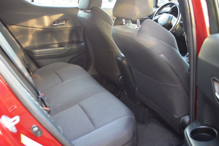 Продам Toyota C-HR XLE 2017 года в Одессе