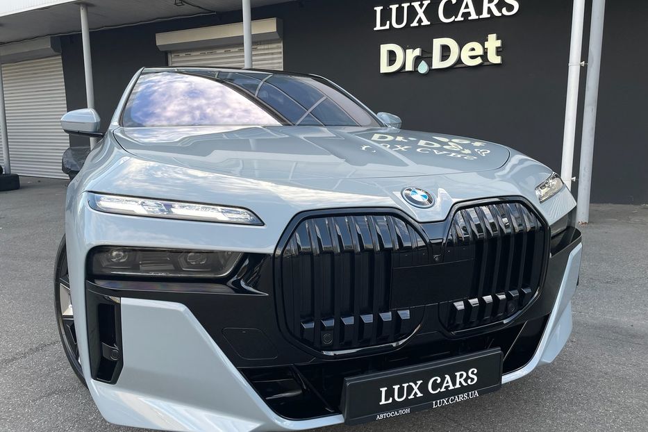Продам BMW 760 i7 60 M pro sport 2023 года в Киеве