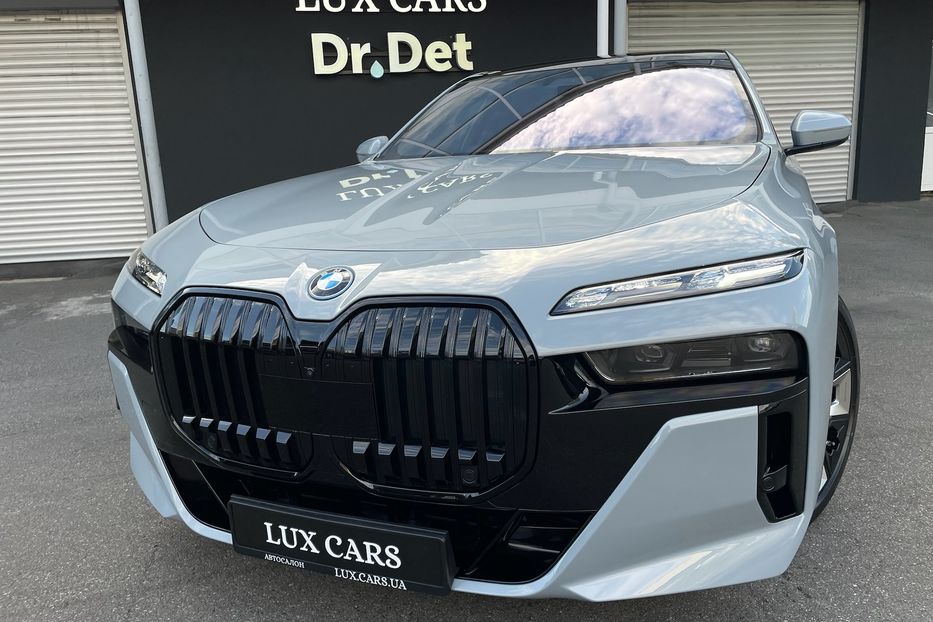 Продам BMW 760 i7 60 M pro sport 2023 года в Киеве