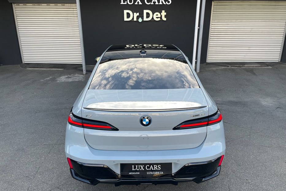 Продам BMW 760 i7 60 M pro sport 2023 года в Киеве
