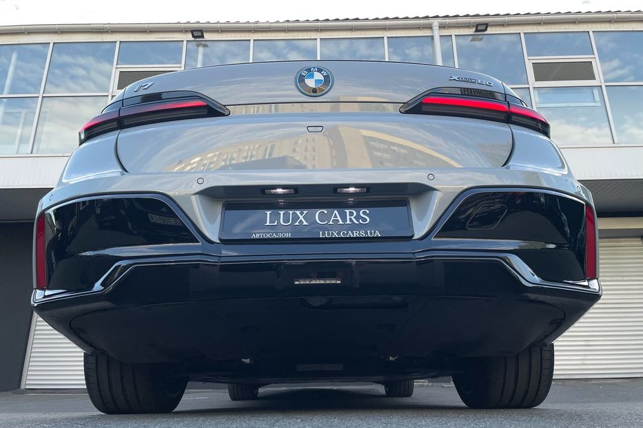 Продам BMW 760 i7 60 M pro sport 2023 года в Киеве