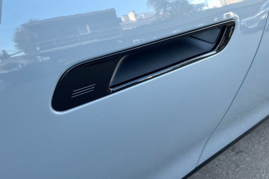 Продам BMW 760 i7 60 M pro sport 2023 года в Киеве