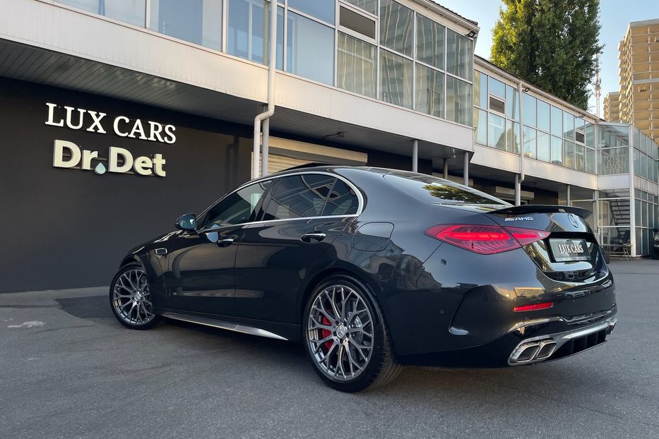 Продам Mercedes-Benz C-Class AMG 63s E Performance 2023 года в Киеве