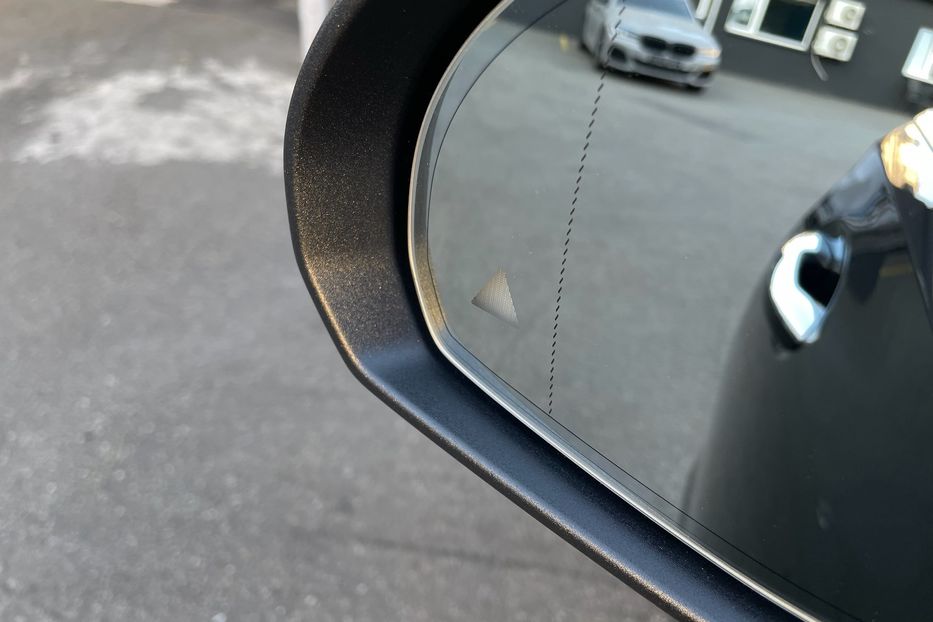 Продам Mercedes-Benz C-Class AMG 63s E Performance 2023 года в Киеве